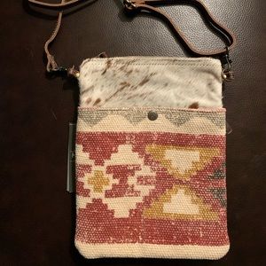 Myra Bag Crossbody